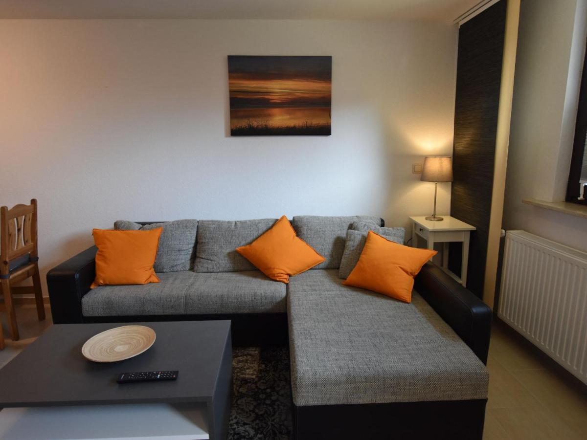 Cozy Apartment in Robertsdorf with Garden Blowatz Zimmer foto