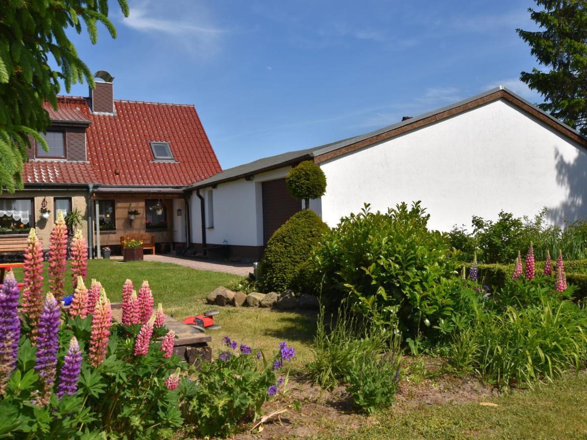 Cozy Apartment in Robertsdorf with Garden Blowatz Zimmer foto